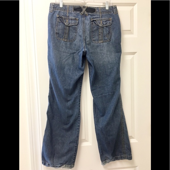 Adorable Eddie Bauer relaxed ๐ fit jeans ๐! - Picture 3 of 8